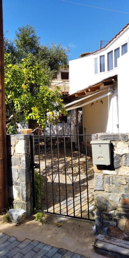 Traditional House In Elounda 外观 照片